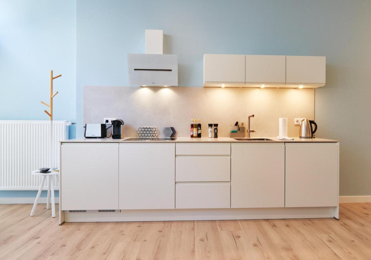 Design Studio I 3 Personen I Innenstadt I Kueche I Wifi 빈겐암라인 외부 사진